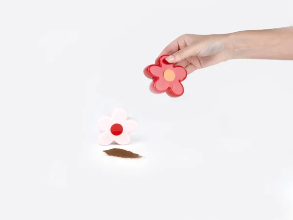 Doiy DAISY SALT & PEPPER